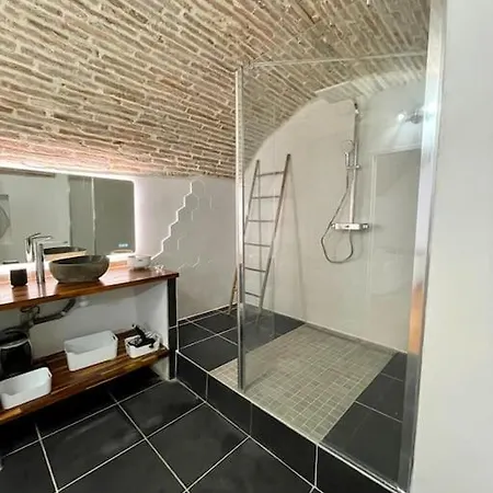 Les Voutes De Mila *